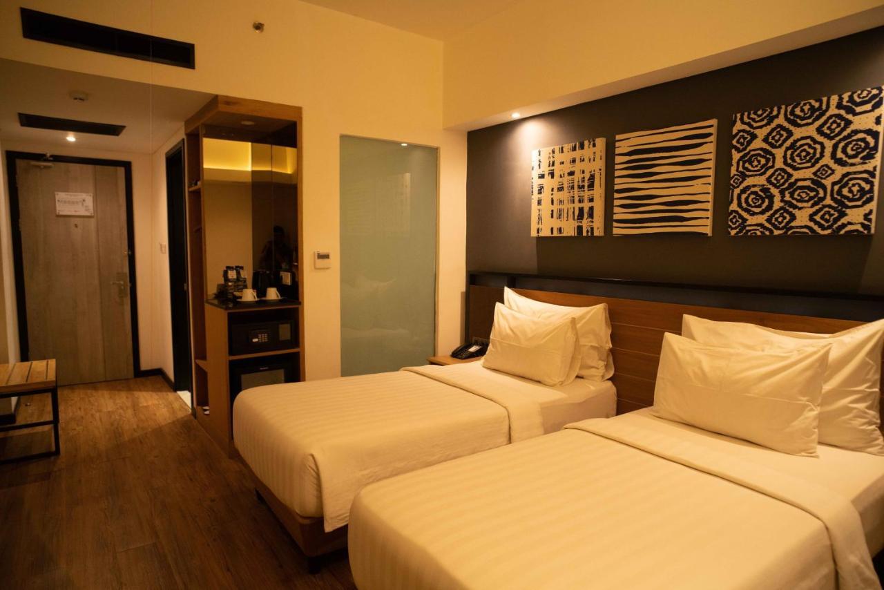 Kyriad Hotel Muraya Aceh Banda Aceh Extérieur photo