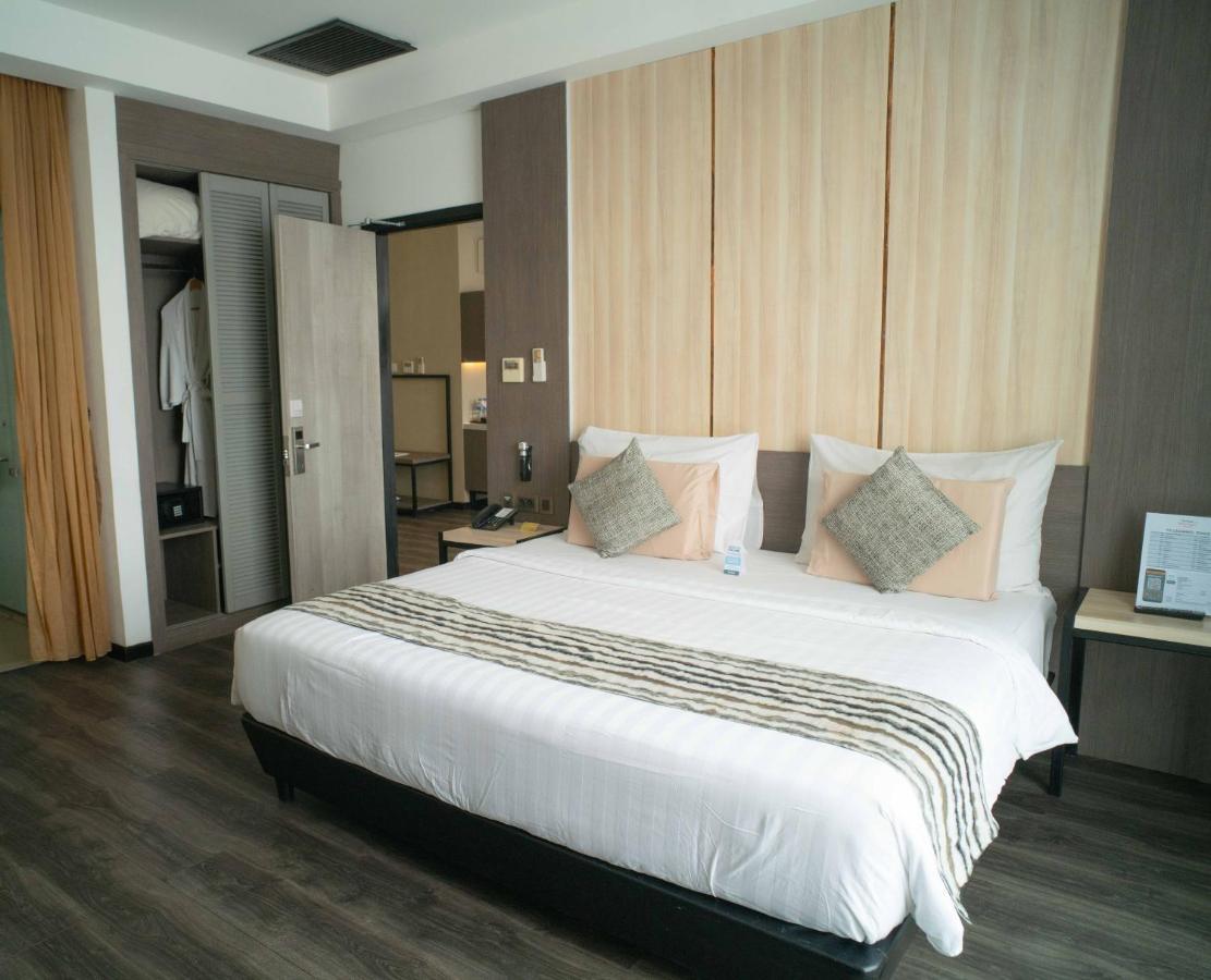 Kyriad Hotel Muraya Aceh Banda Aceh Extérieur photo